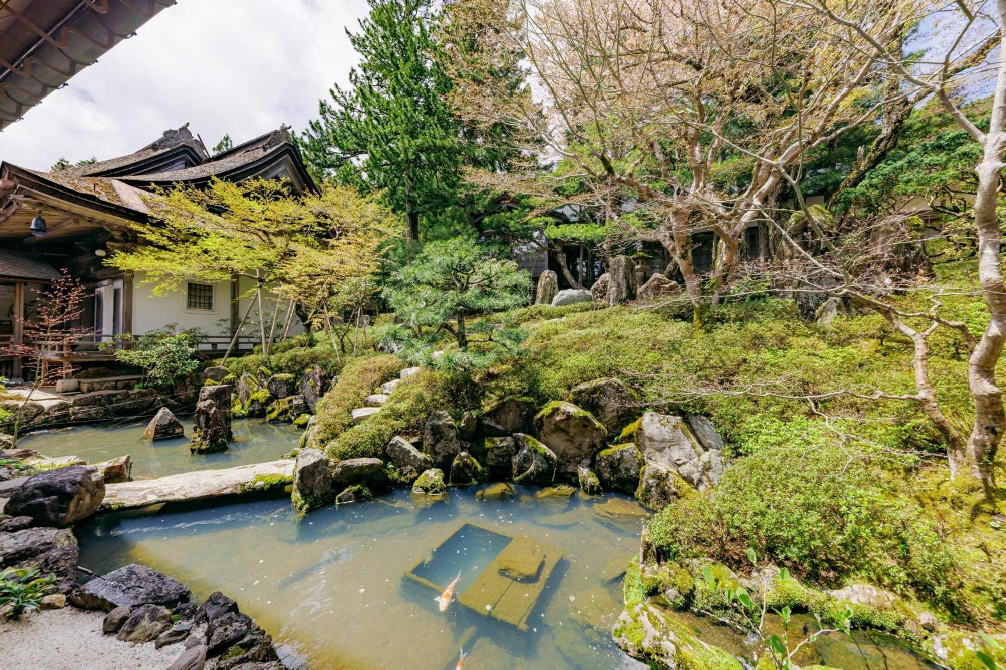 Отель Koyasan Sanadabo Rengejoin Экстерьер фото