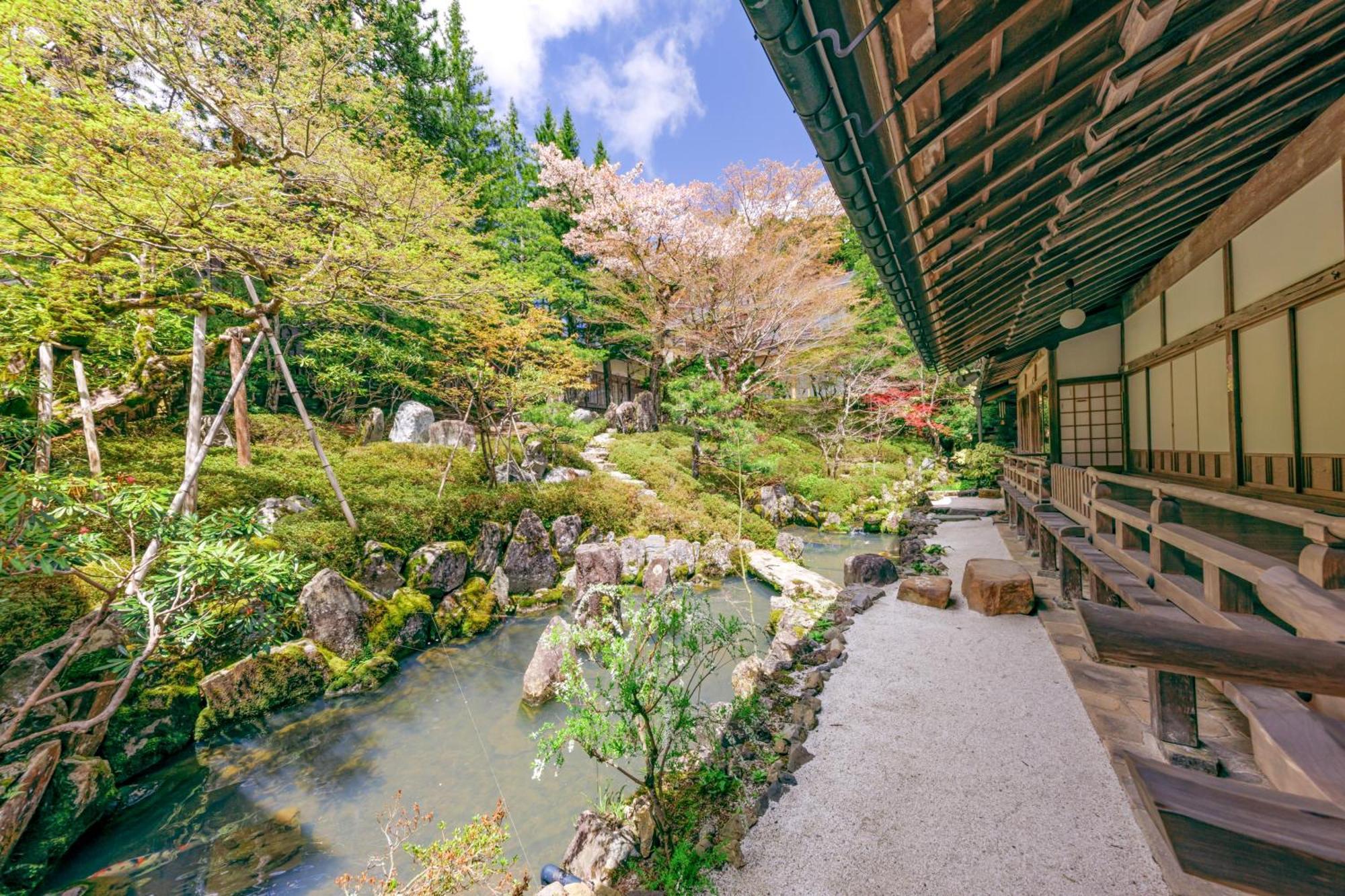 Отель Koyasan Sanadabo Rengejoin Экстерьер фото